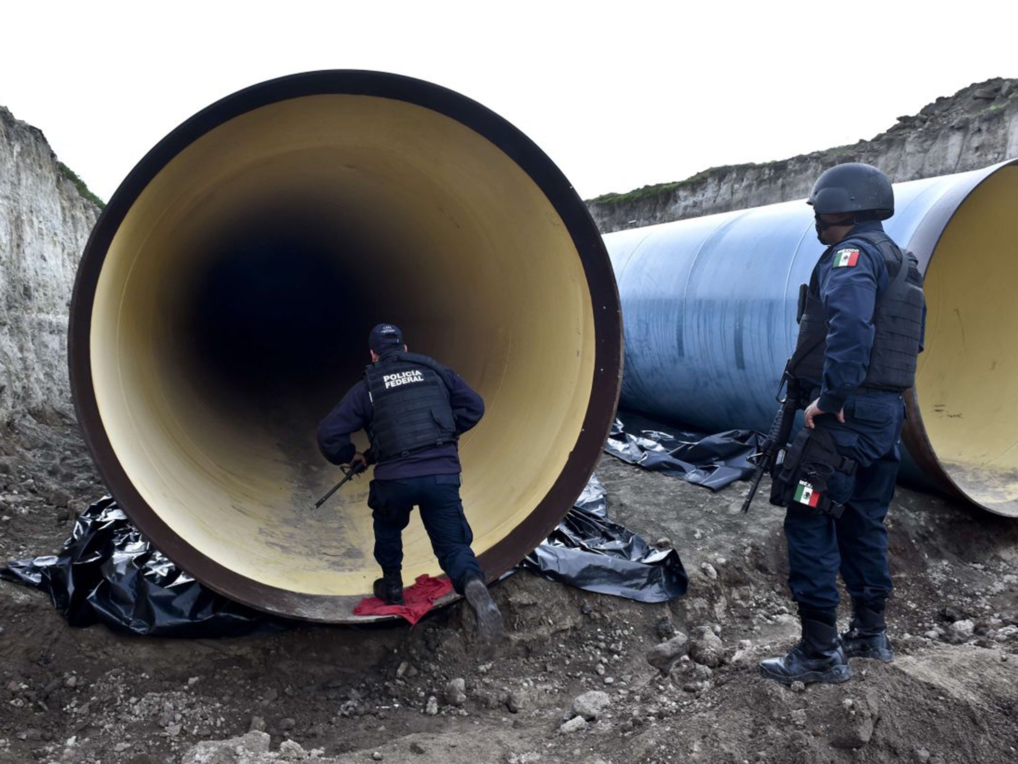 Joaquin "El Chapo" Guzman used a 1.5km tunnel system to escape
