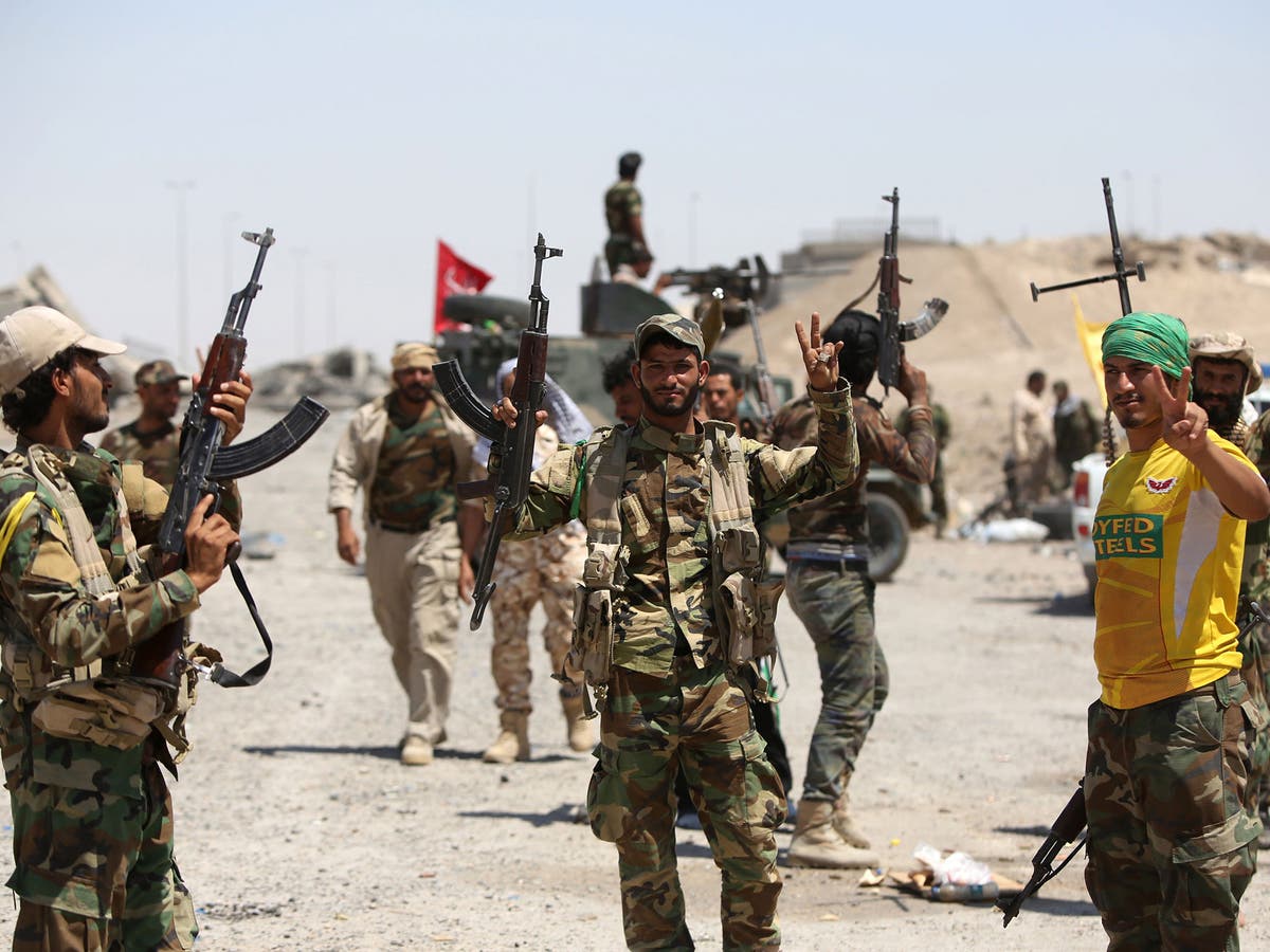 Isis in Iraq: Thousands of Shia militiamen to join decisive battle to ...