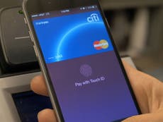 Tfl says Apple Pay users will face charge if battery runs out on Tube