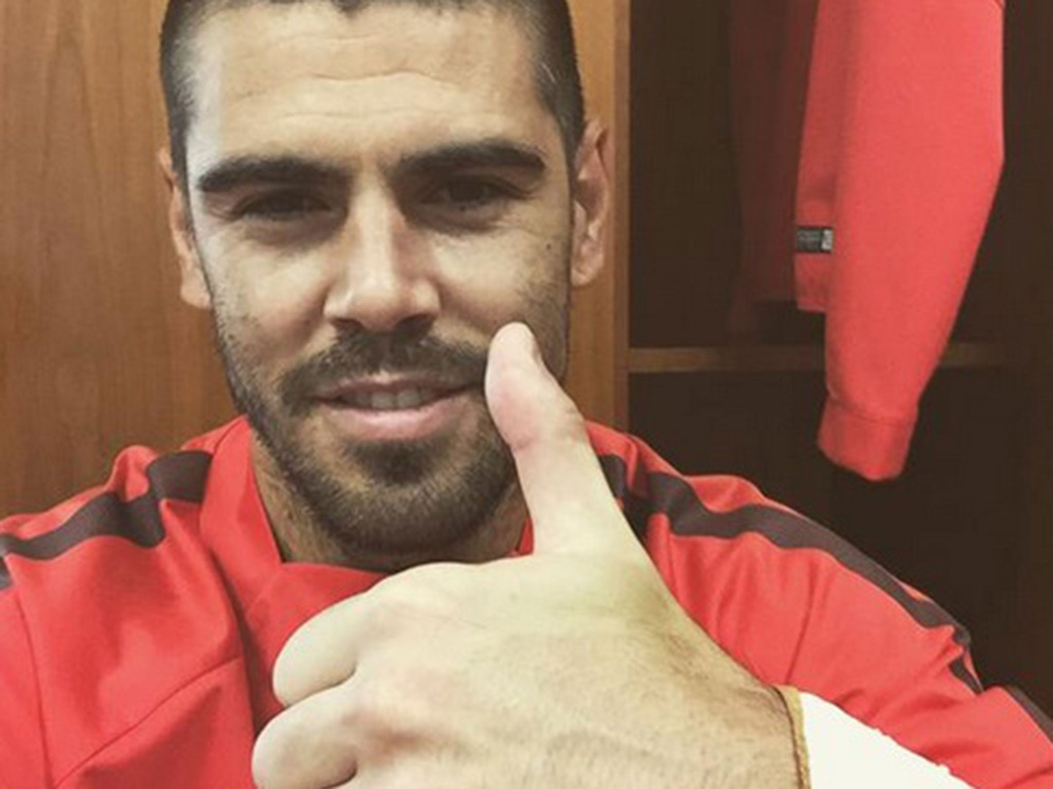 Victor Valdes gives the thumbs up after training today