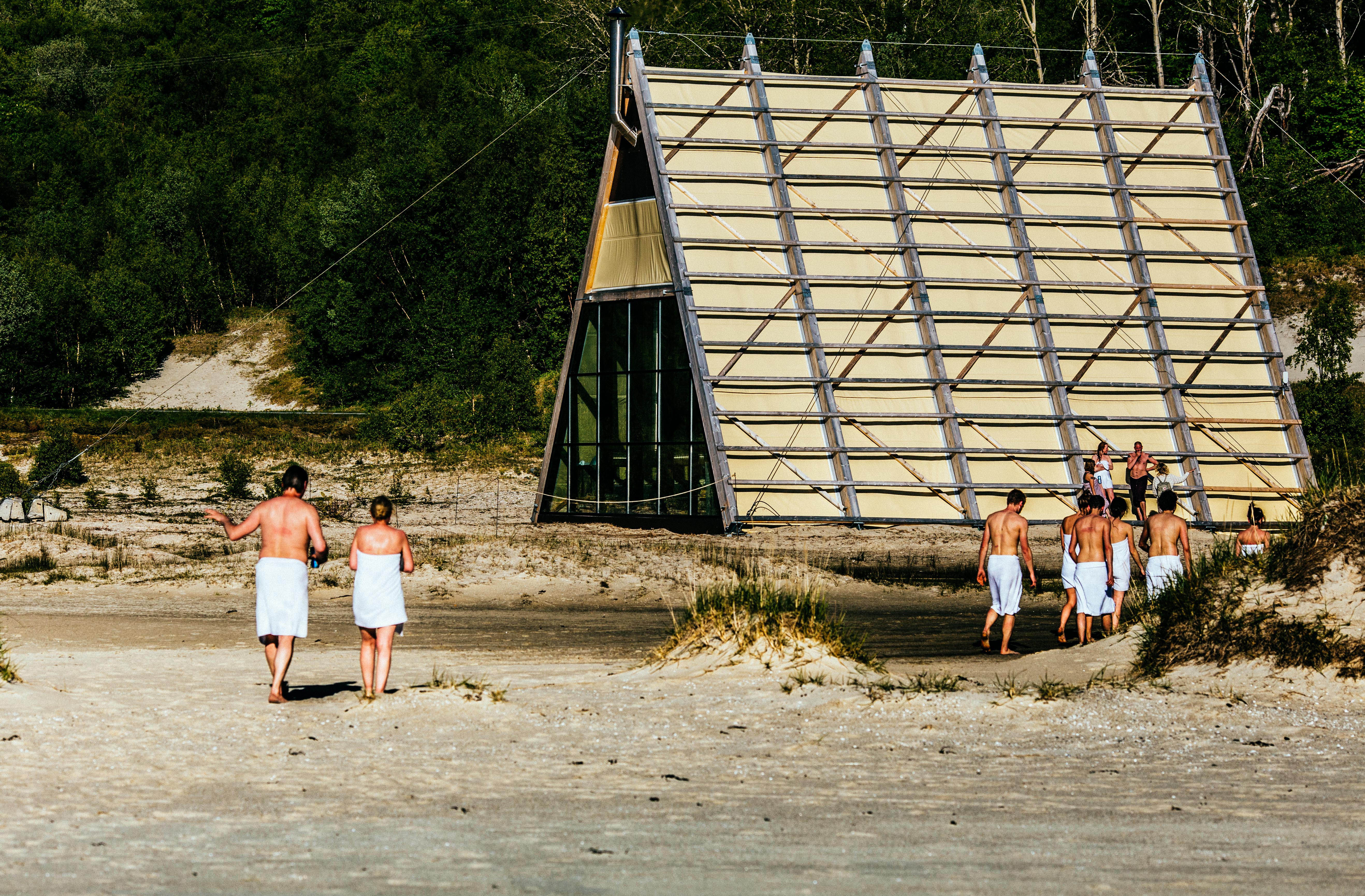 The sauna is right on a beach (Agora Sauna at SALT, Norway, salted.no (c) Martin Losvik)