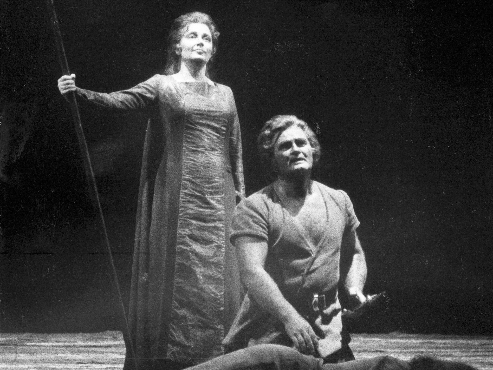 Vickers as Siegmund, with Roberta Knie as Brünnhilde, in the 1976 San Francisco Opera production of ‘Die Walküre’