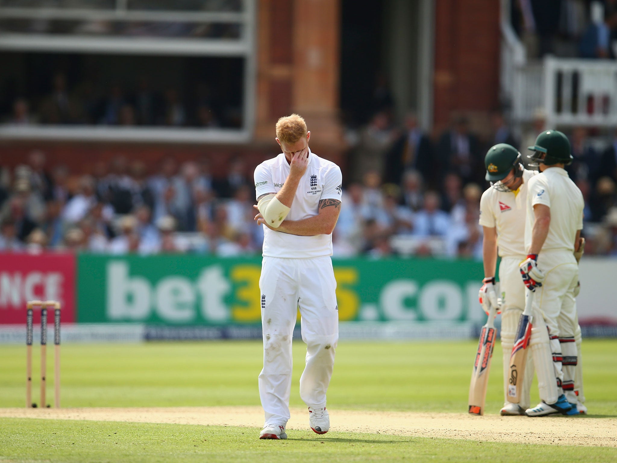 Ben Stokes reacts to a dropped catch by Ian Bell