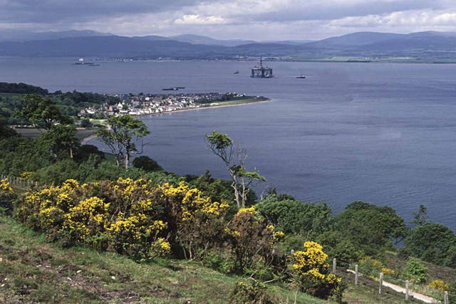A view of Cromarty from the Sutors