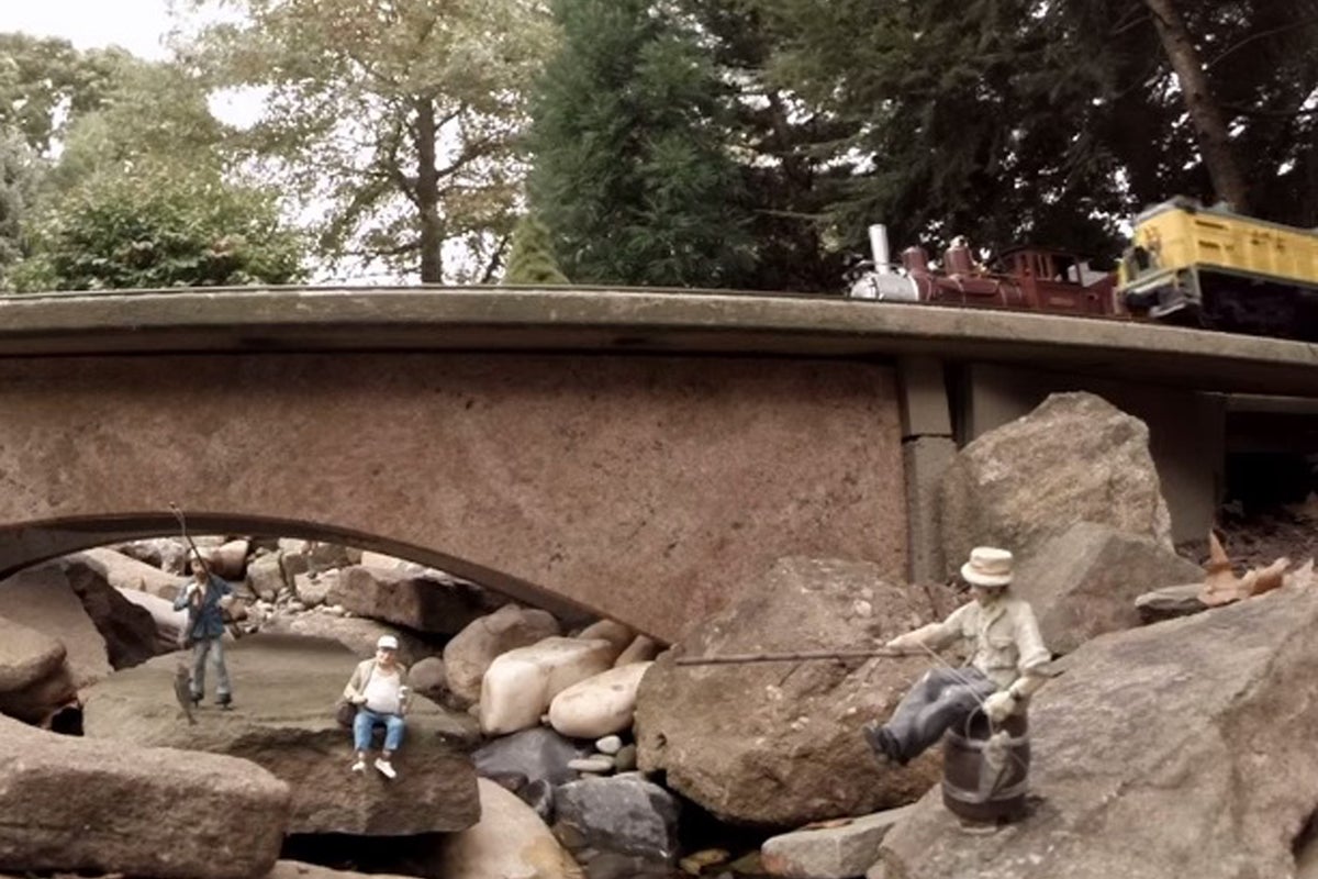 Go Pro strapped to model railroad captures amazing footage | The ...