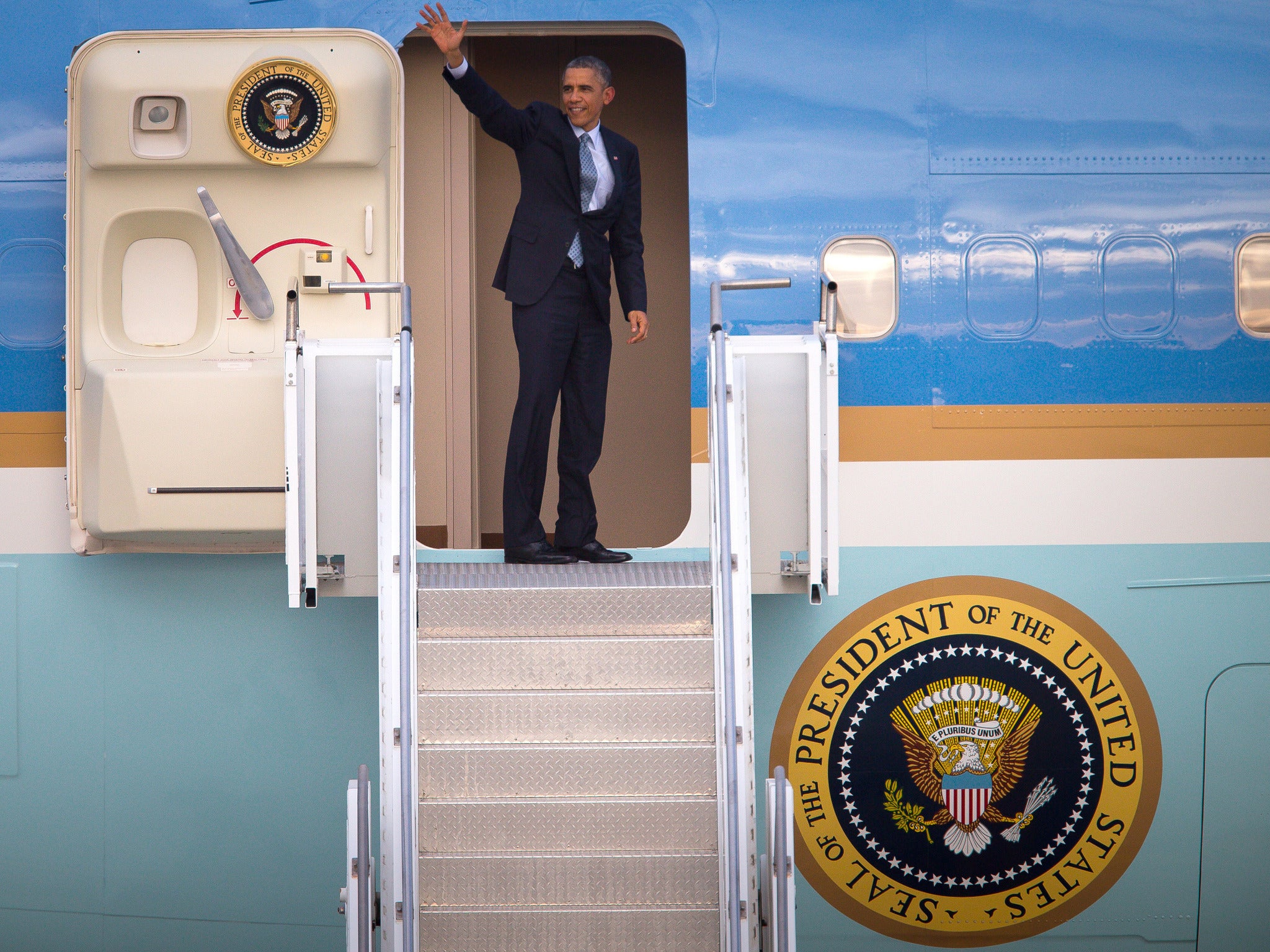 The exact flight times of Airforce One are usually kept secret