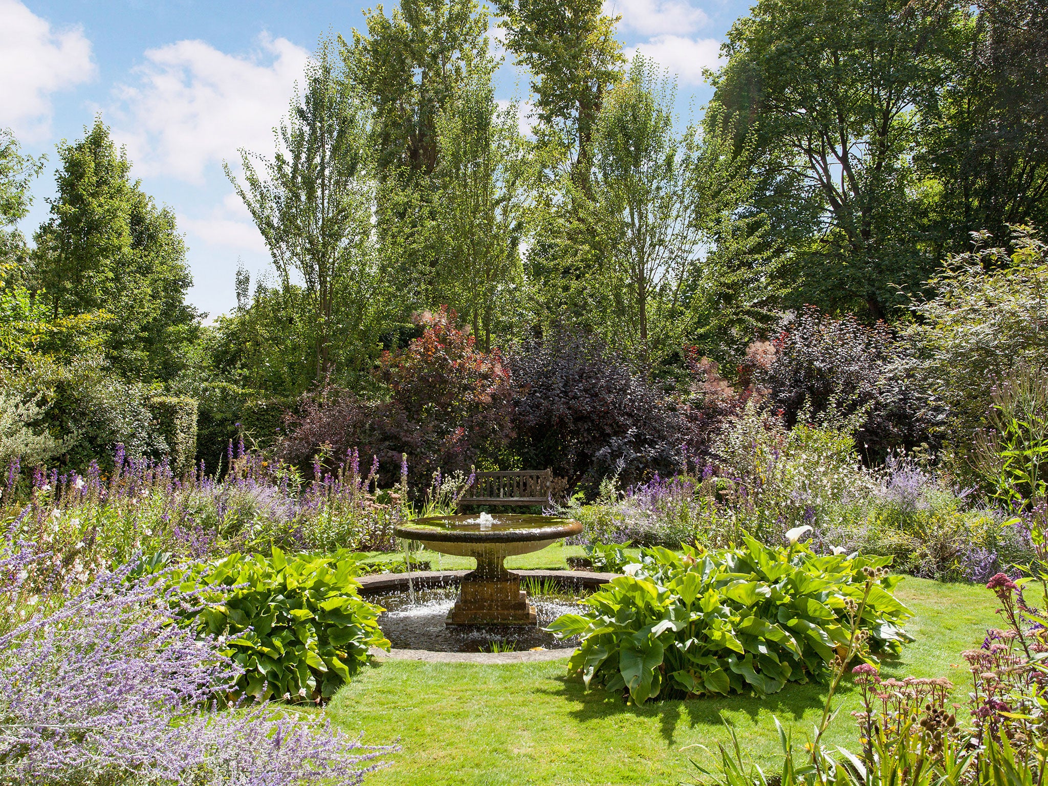 The gardens of Enid Blyton's former home (Pic: Knight Frank)