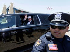 Donald Trump at US-Mexico border: Tycoon jets in to Laredo 'to make America great again' but only manages to block the traffic