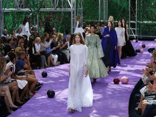 Dior criticised for recruiting 14-year-old model as face 