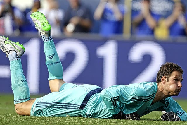 Asmir Begovic looked better in his second match for Chelsea against Paris Saint-Germain in a friendly at the weekend 