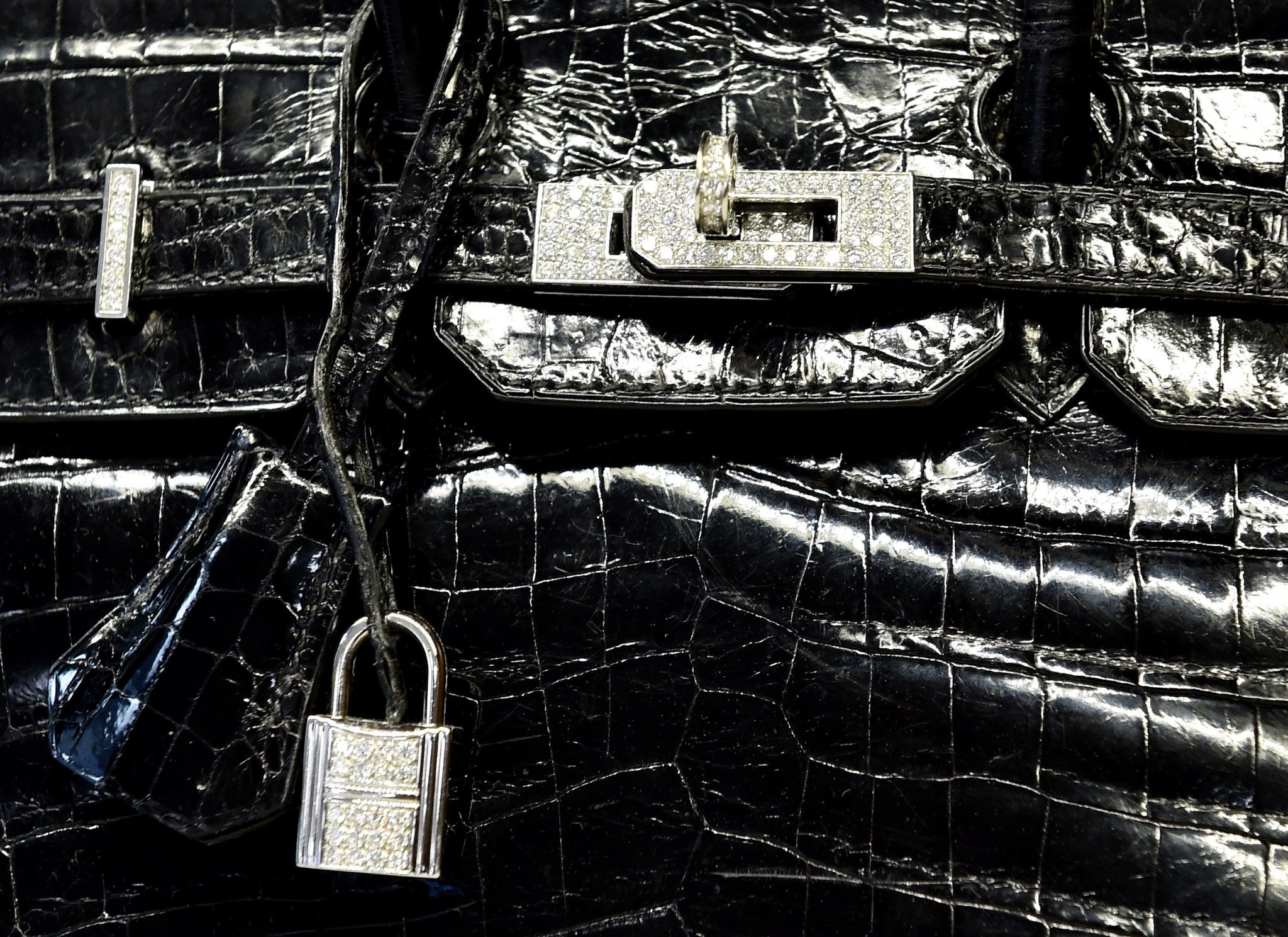 Chinese Whispers: Hermès Denies 'Unspoken Rules' of Buying a Birkin Handbag,  and More
