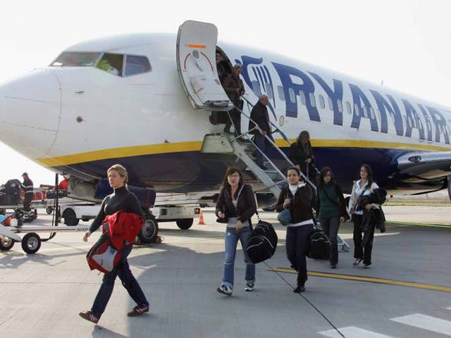 Ryanair: improved seat and baggage regulations