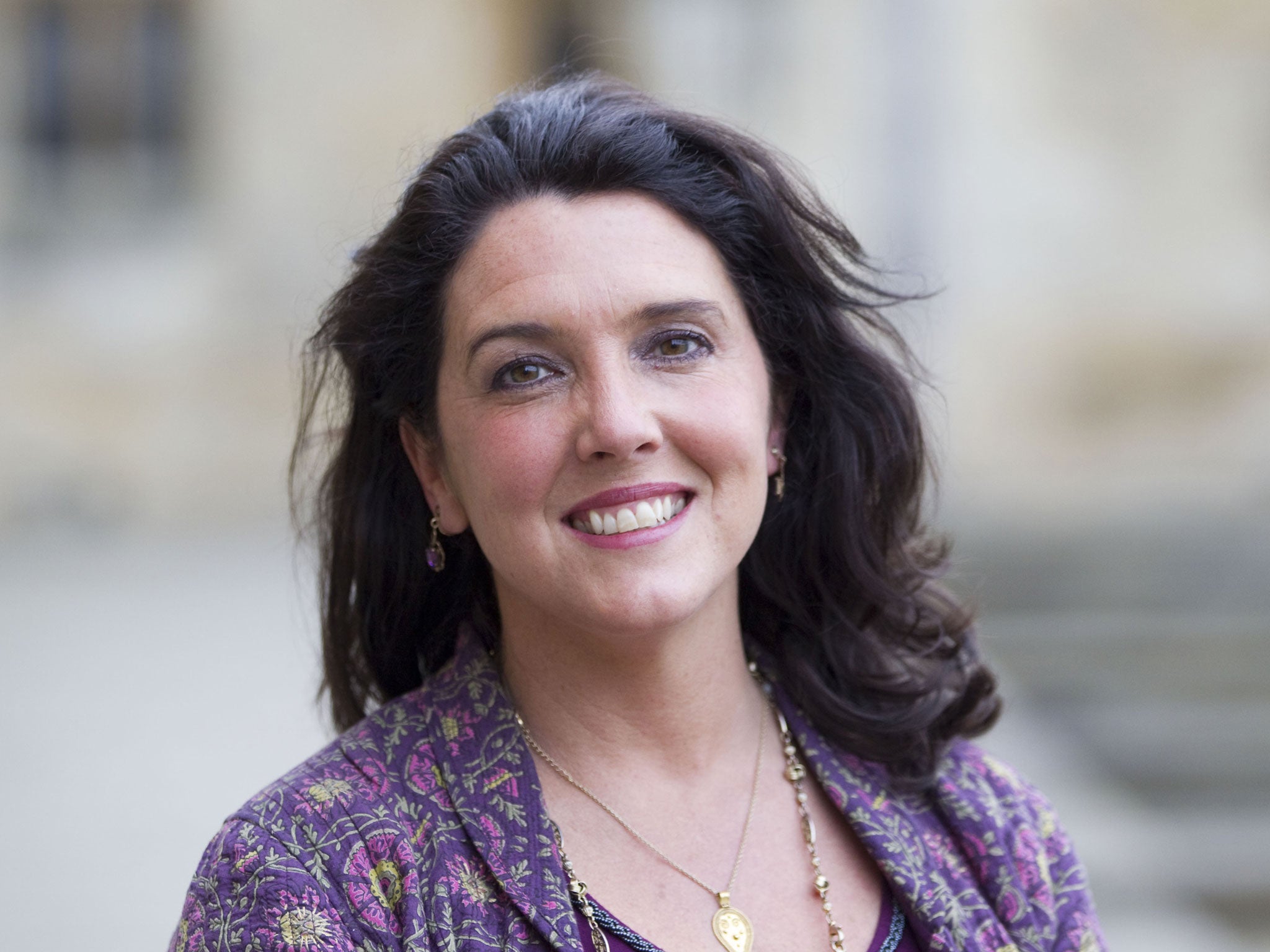 Bettany Hughes - 1001 Cures - YouTube