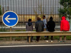 Britain set to pay for migrants to be returned to home countries