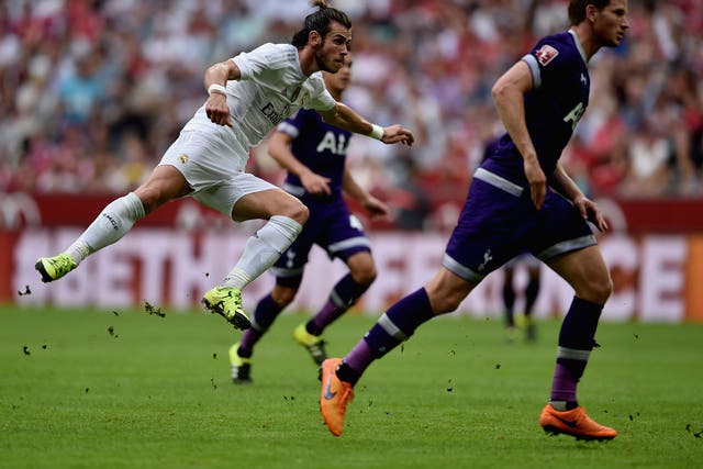 Gareth Bale scores for Real Madrid against Tottenham