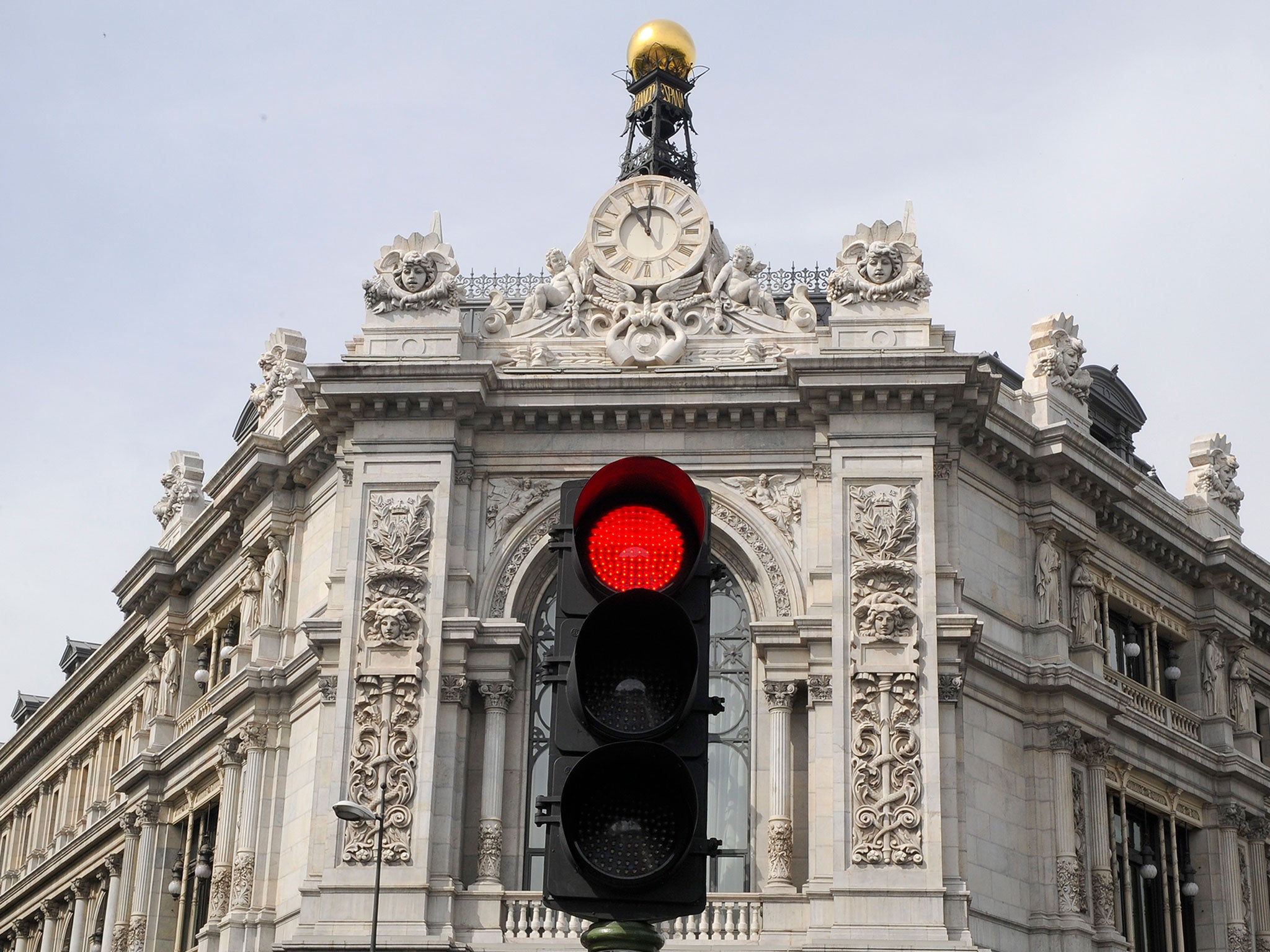 The first traffic light was erected 101 years ago