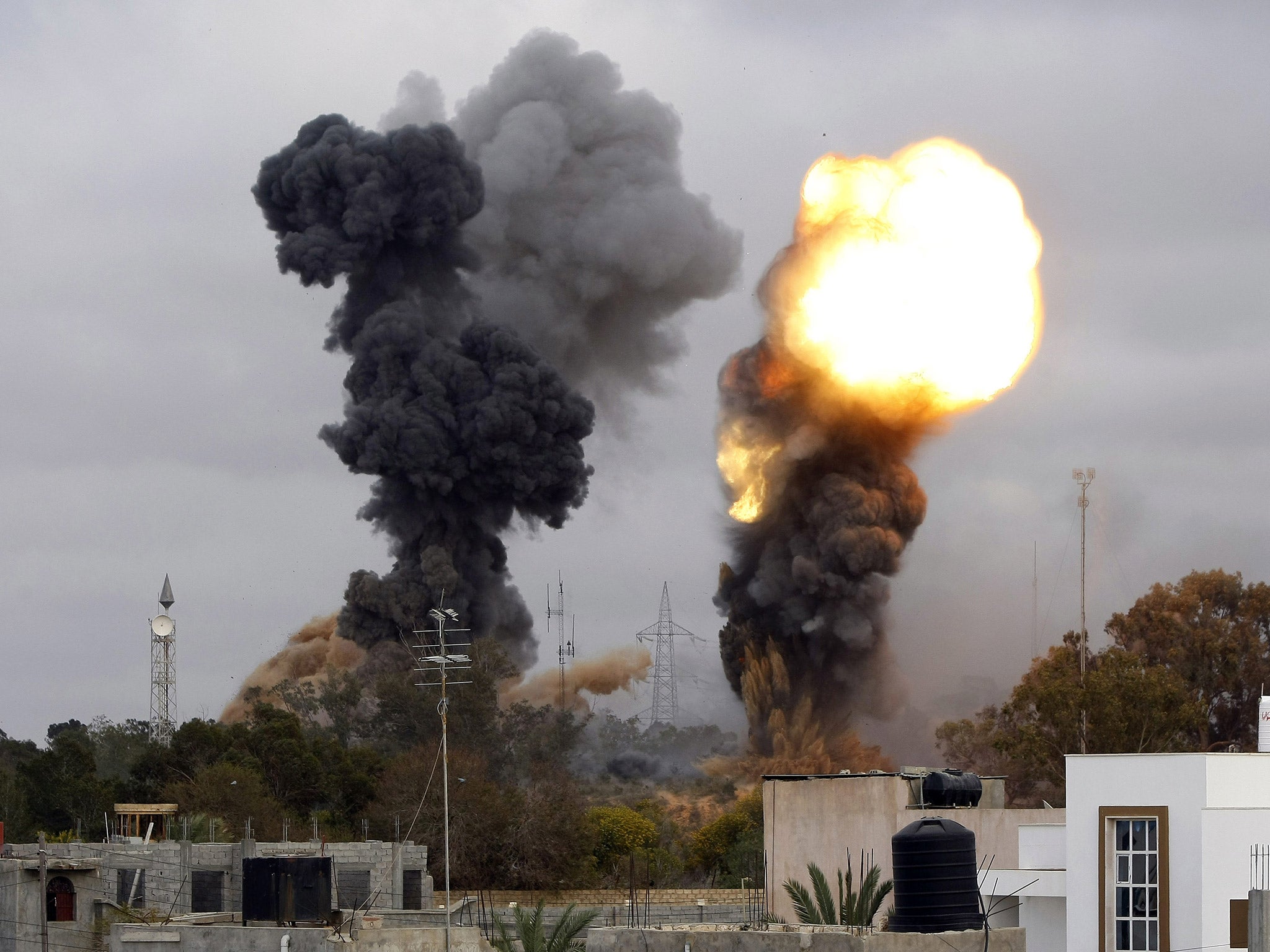 Air strikes rock the Libyan capital of Tripoli in 2011 (Getty)