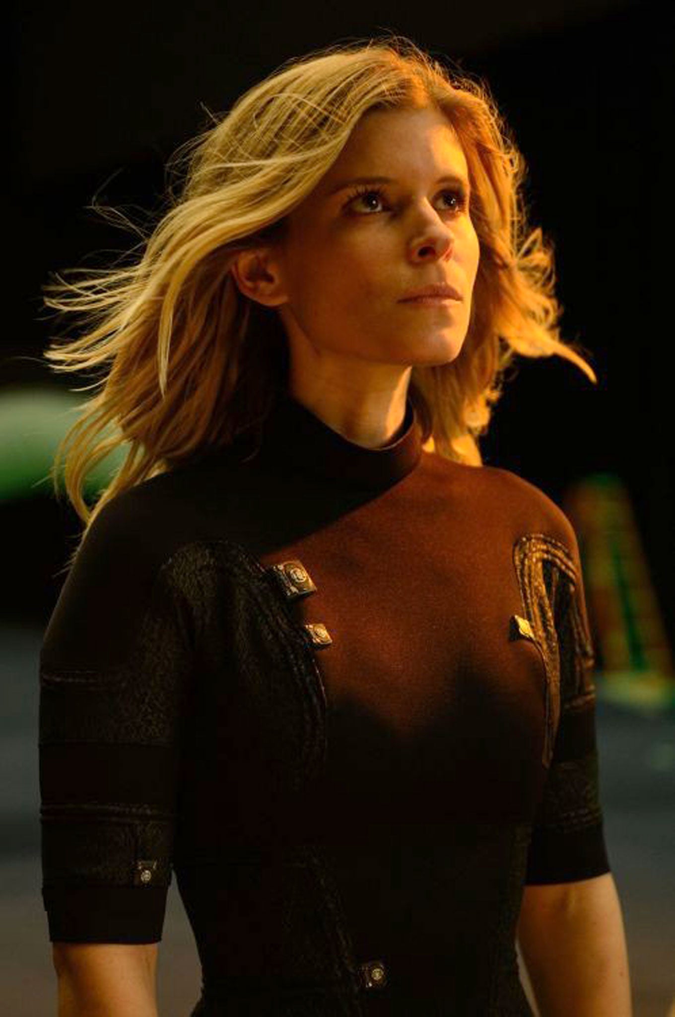 Kate Mara plays Sue, a brilliant young scientist who listens to Portishead when she is working