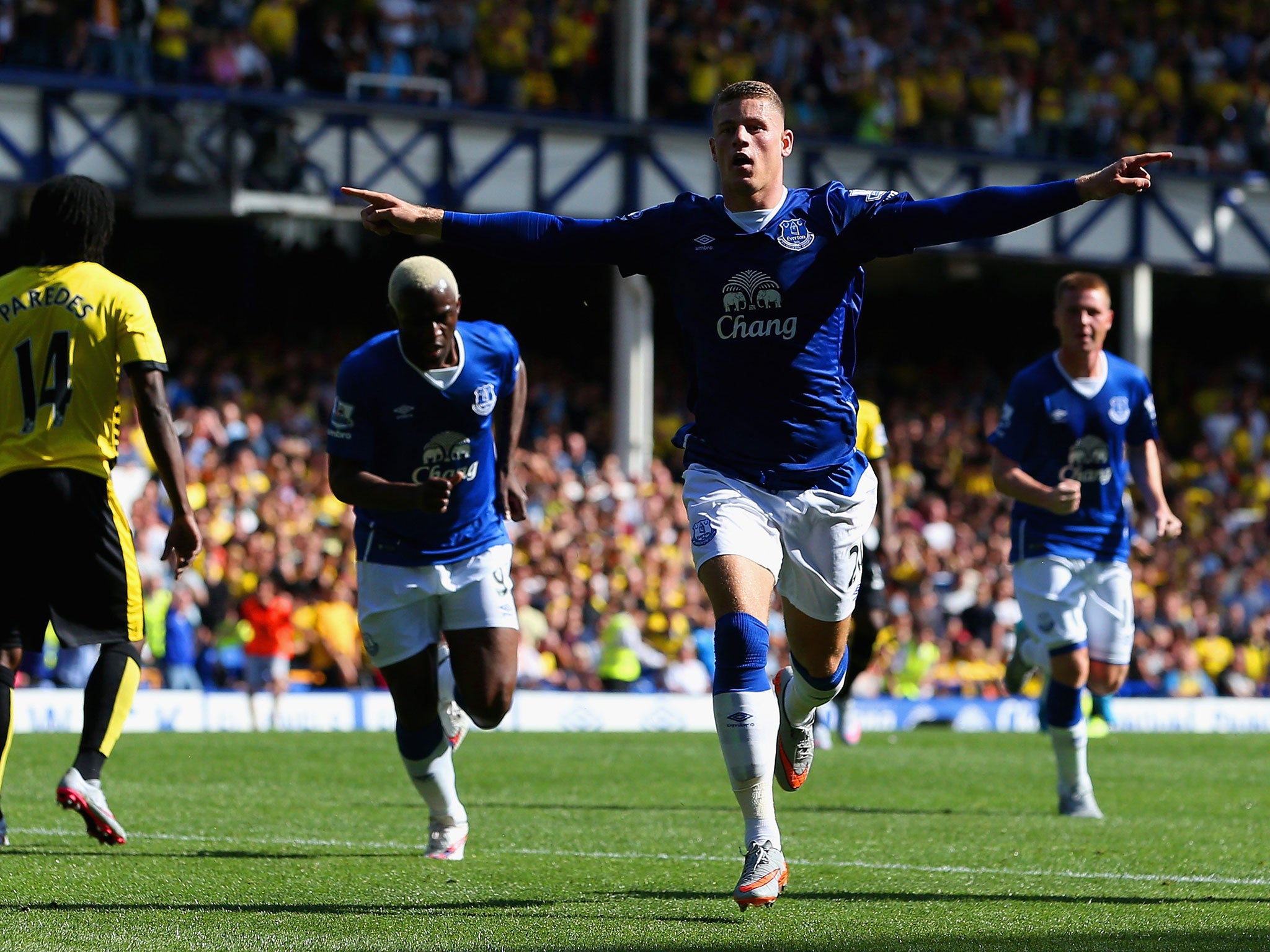 Ross Barkley of Everton celebrates scoring to make it 1-1 against Watford