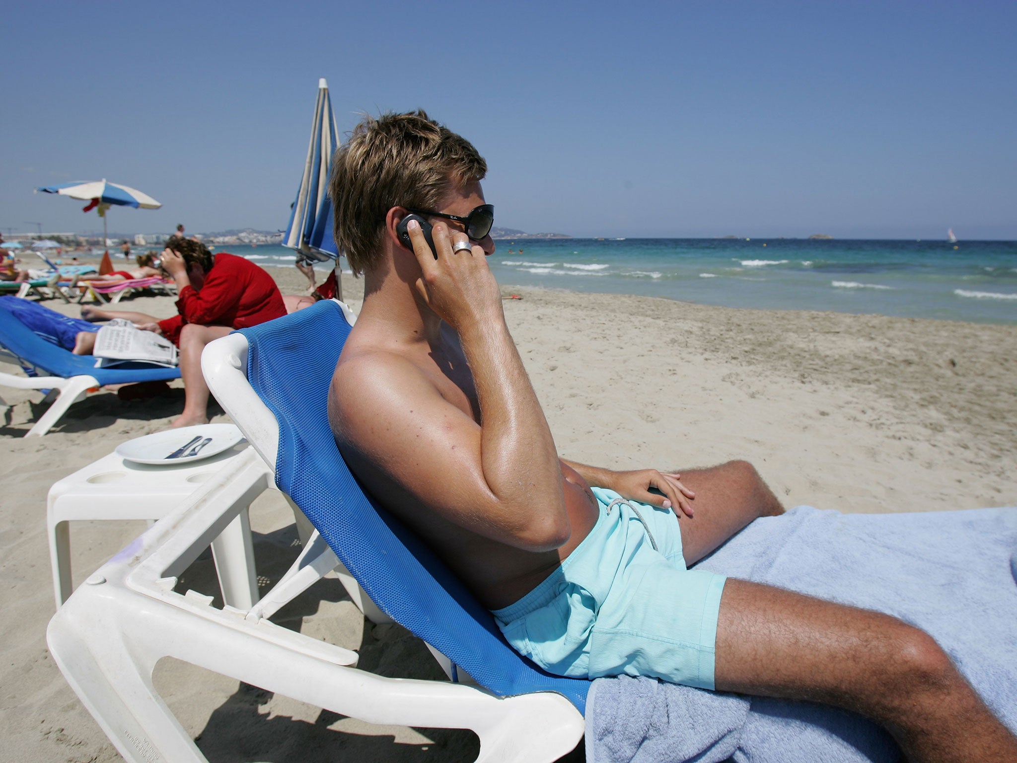 People are now more likely to blend work into their holidays