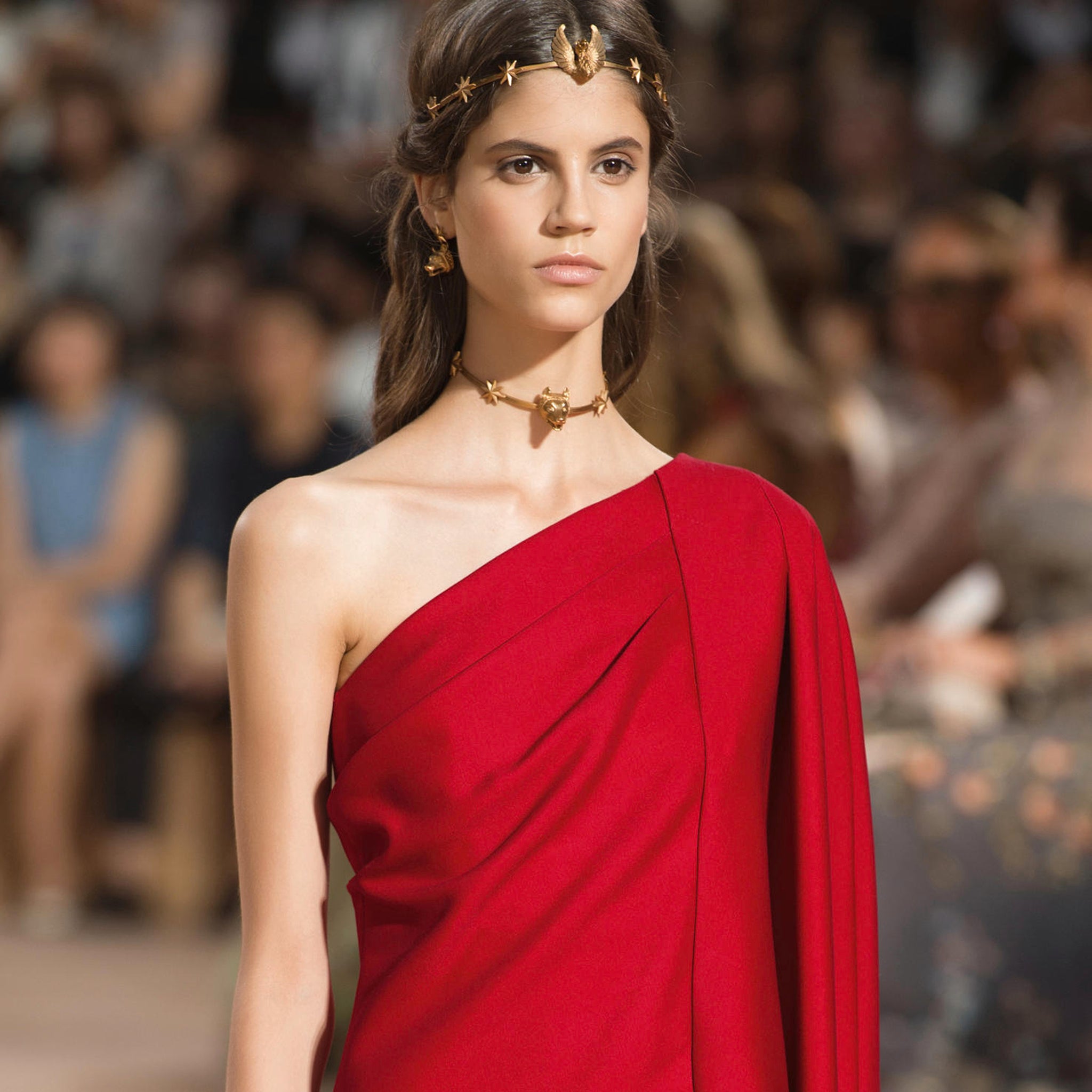 Togas at Valentino and Dior goes medieval at couture a/w ‘15