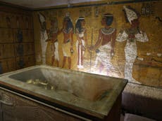 Queen Nefertiti: Has the tomb of Tutankhamun's mother been found