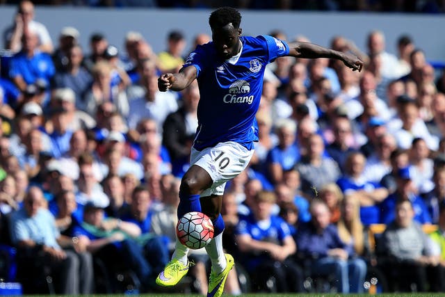 Everton are failing to play to the strengths of Romelu Lukaku by not utilising his pace to stretch opponents