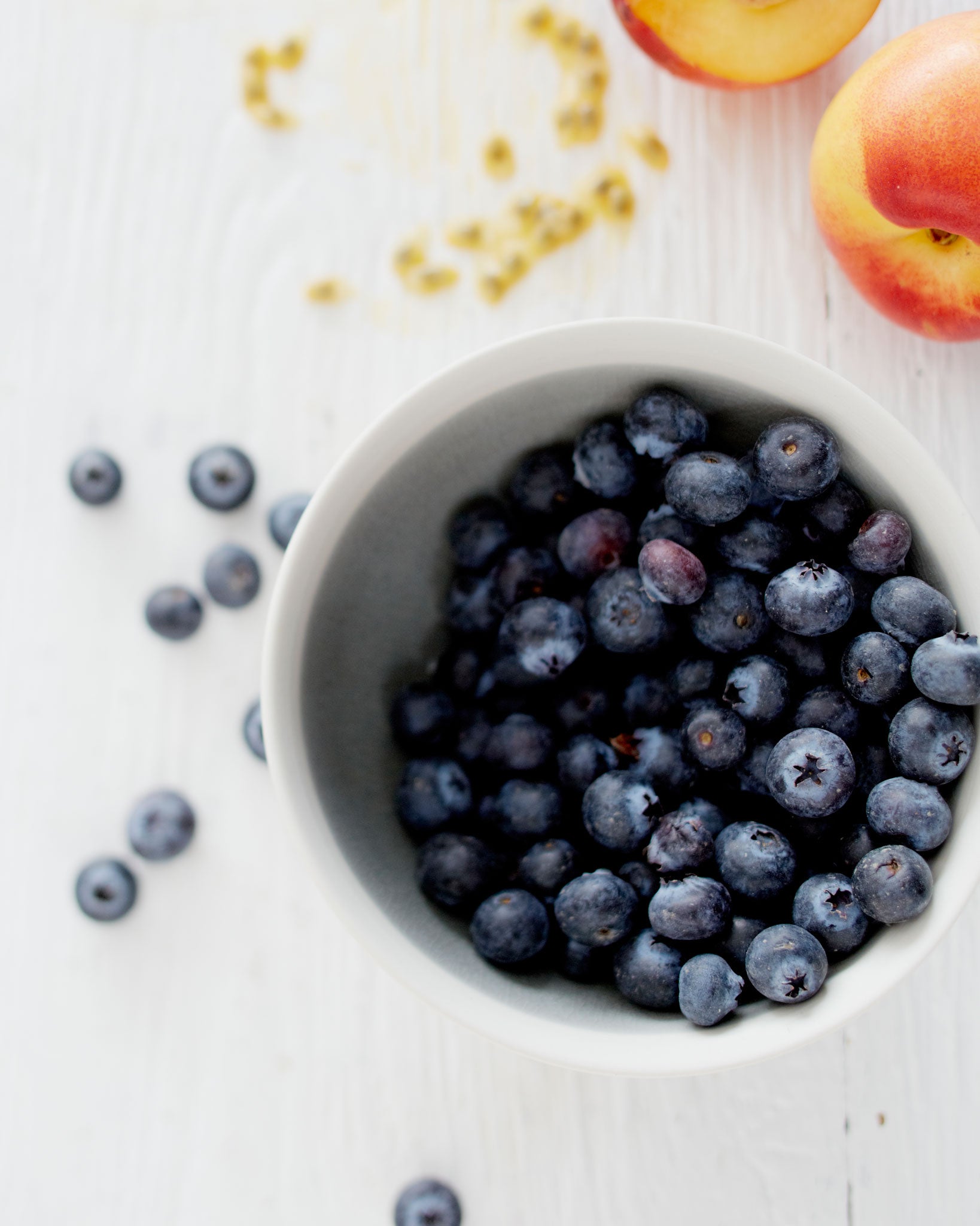 Fresh: A bowl of blueberries