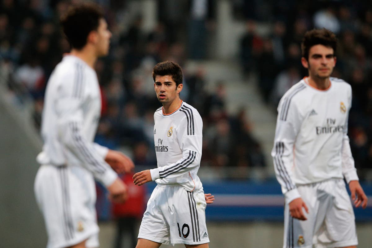 Zinedine Zidane instates his son Enzo as new Real Madrid Castilla