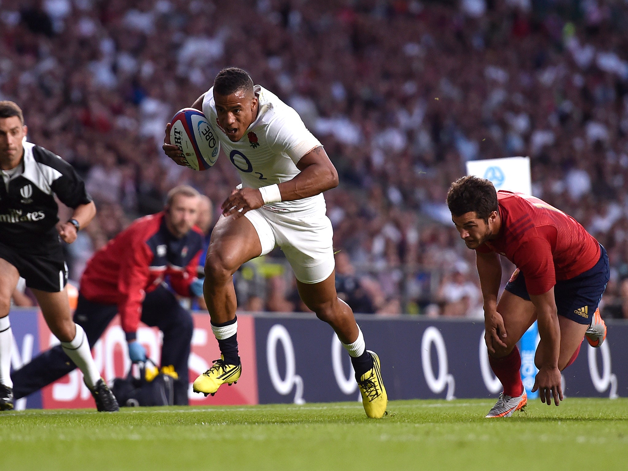 Anthony Watson crosses for England against France