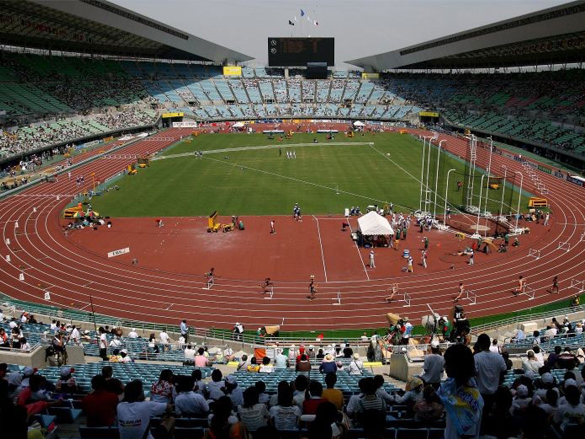 28 athletes have failed 32 doping tests in retests of samples from the 2005 and 2007 world athletics championships