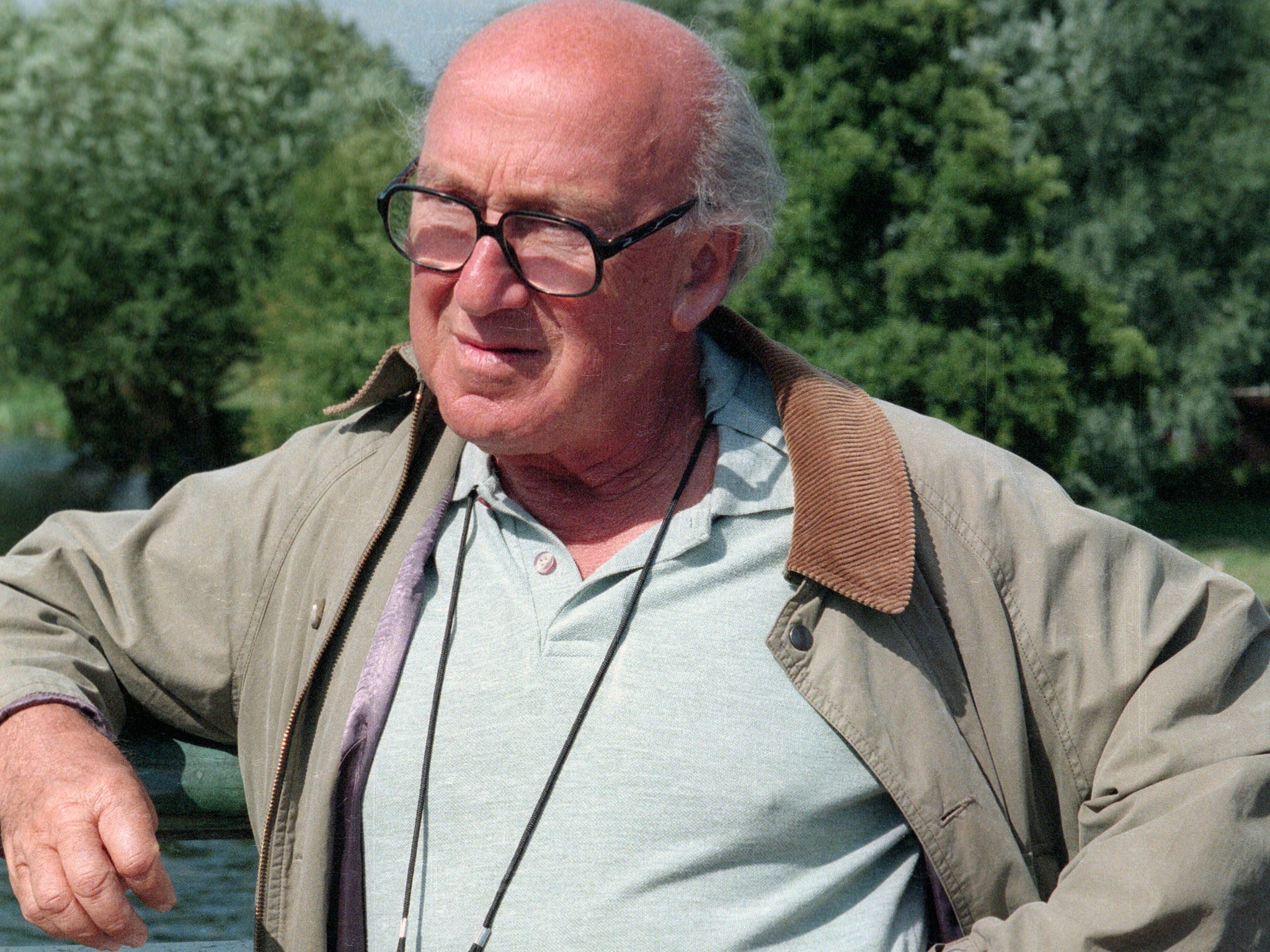 Wise on the set of 'Inspector Morse' in 1996