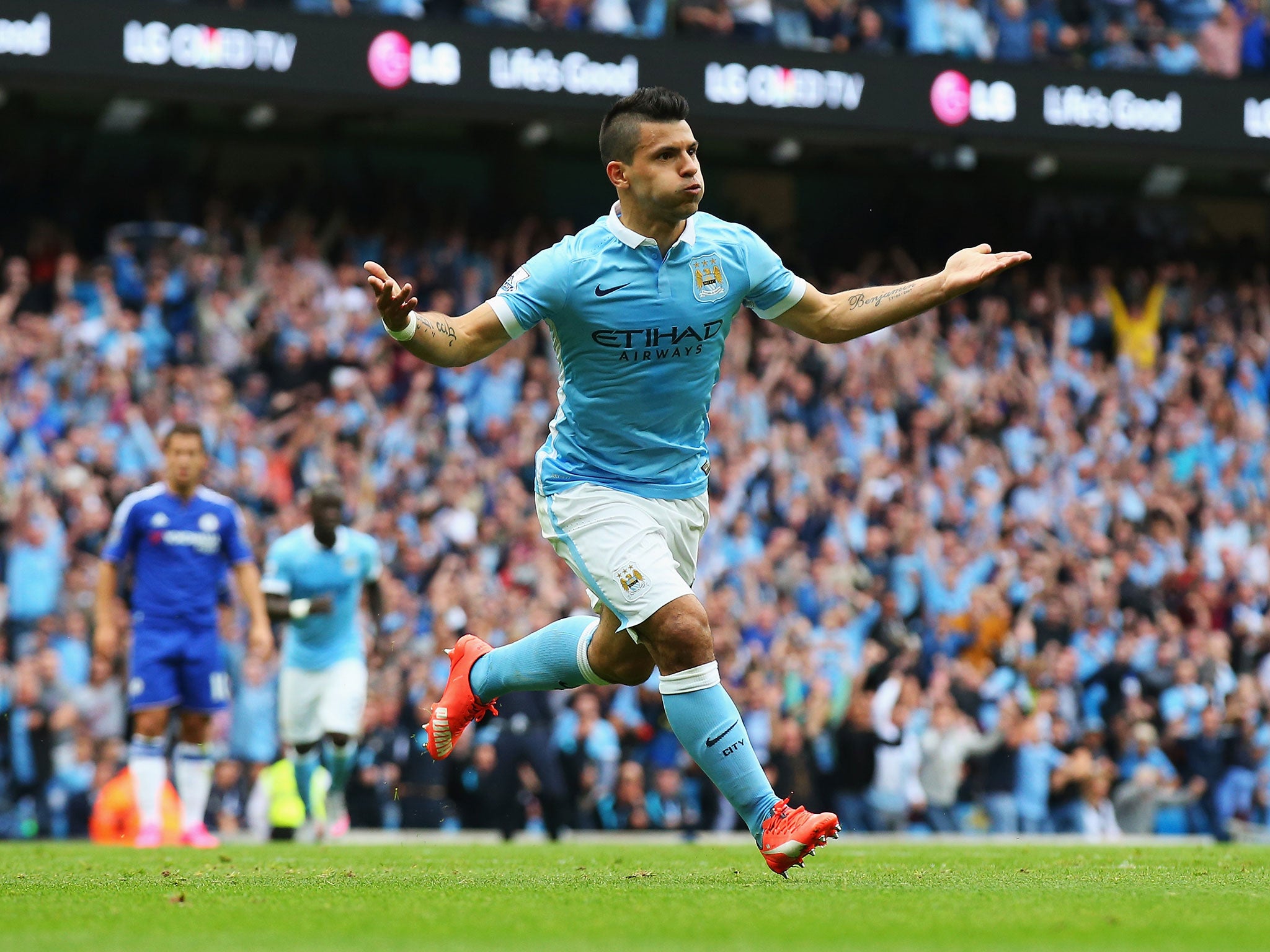 Aguero celebrates scoring against Chelsea in City's 3-0 victory