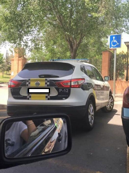 Picture of Spanish police car posted on Facebook