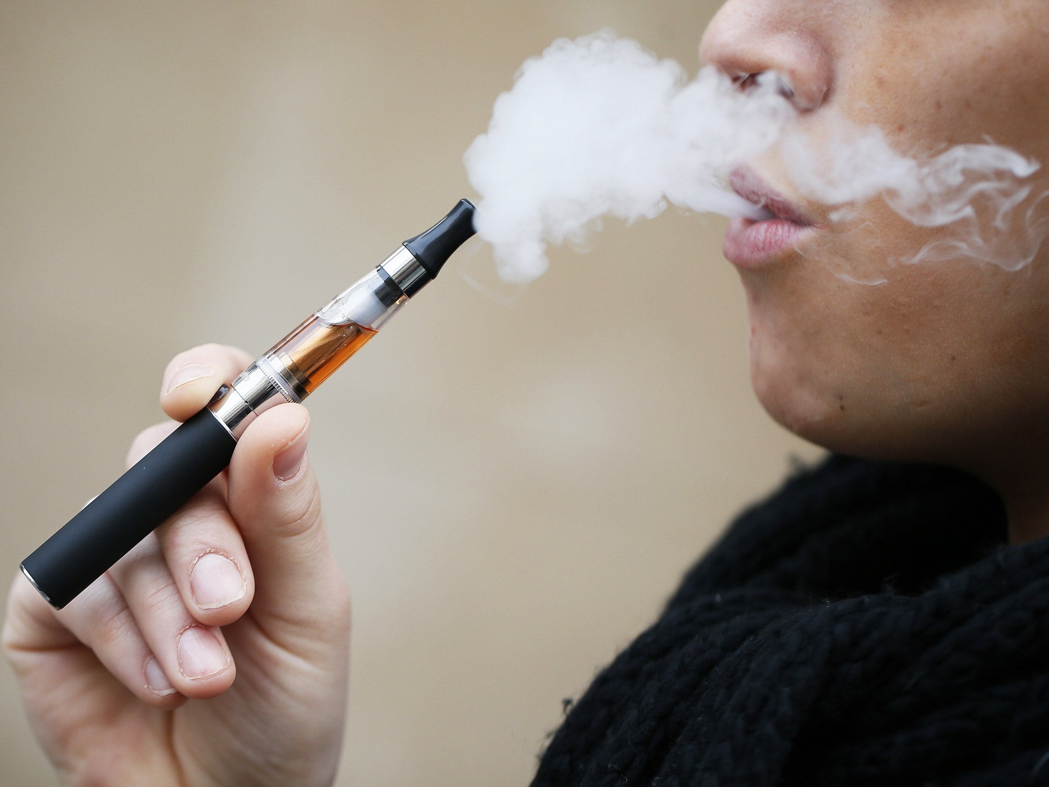 Make e cigarettes available on NHS say Government health