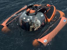 Putin rides to the bottom of the Black Sea in a mini submarine