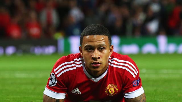 Memphis Depay S Father Pleads With Son To End 17 Year Rift And Denies Abandoning Him The Independent The Independent