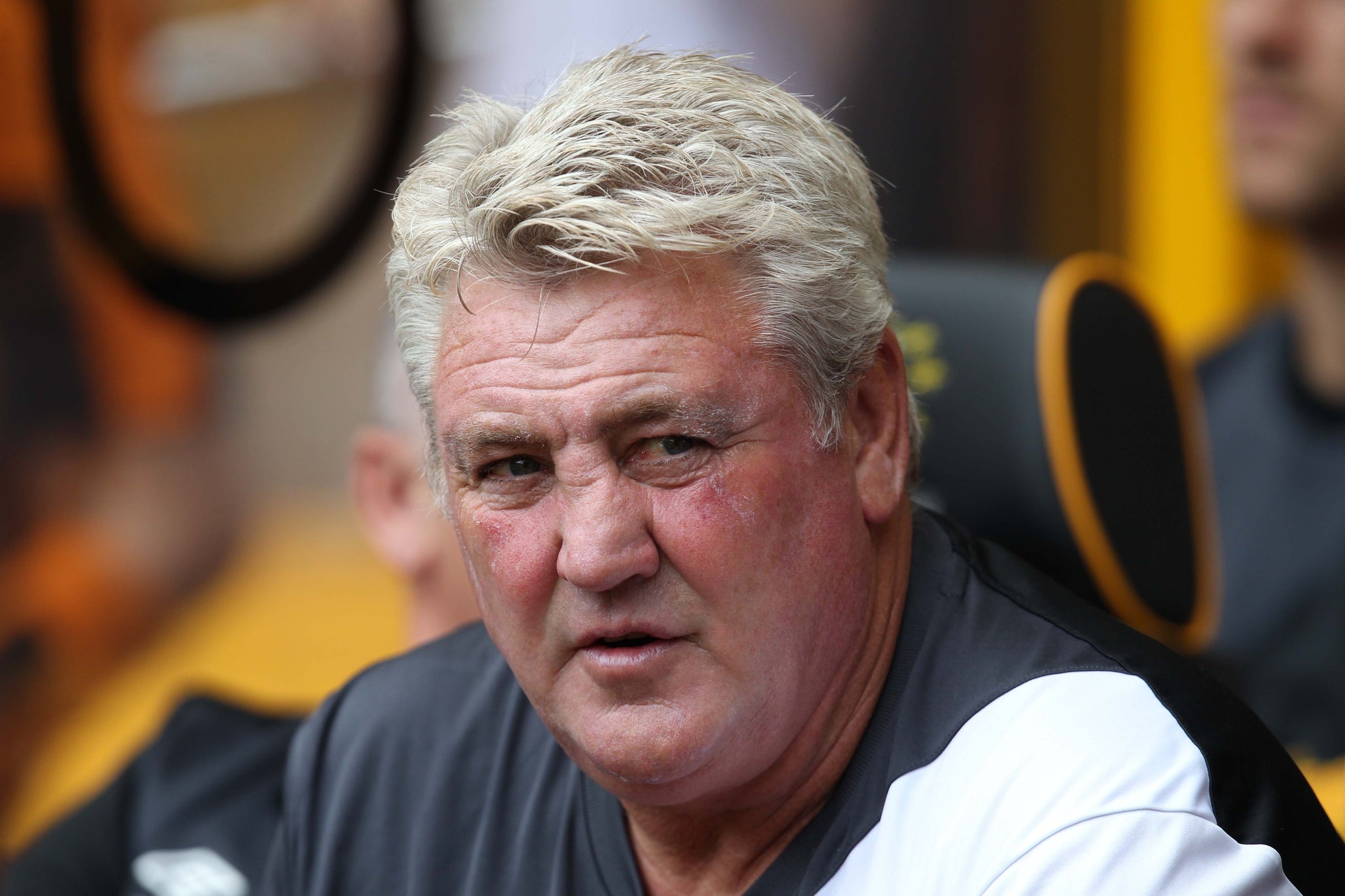 Steve Bruce watches on as Hull City return to the Championship