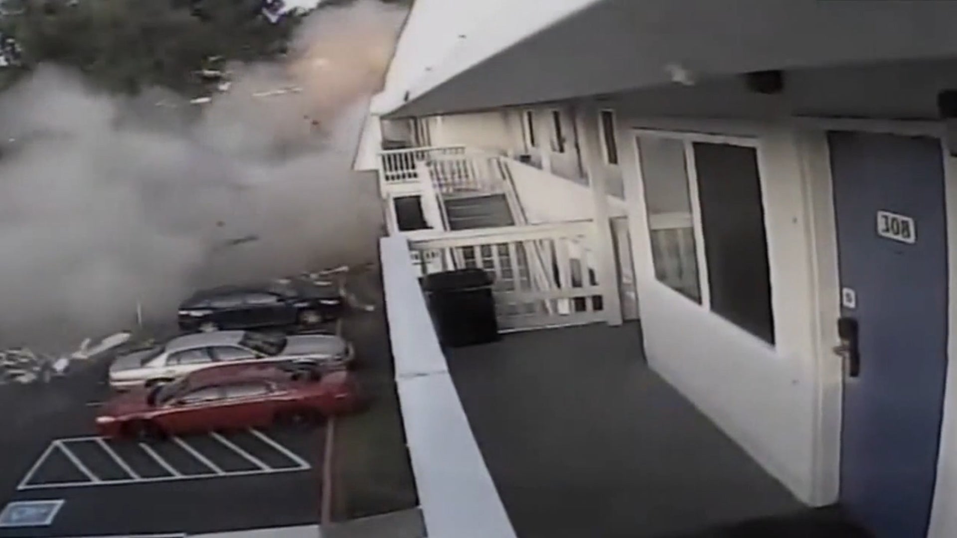 Surveillance video captures gas leak explosion at Washington motel