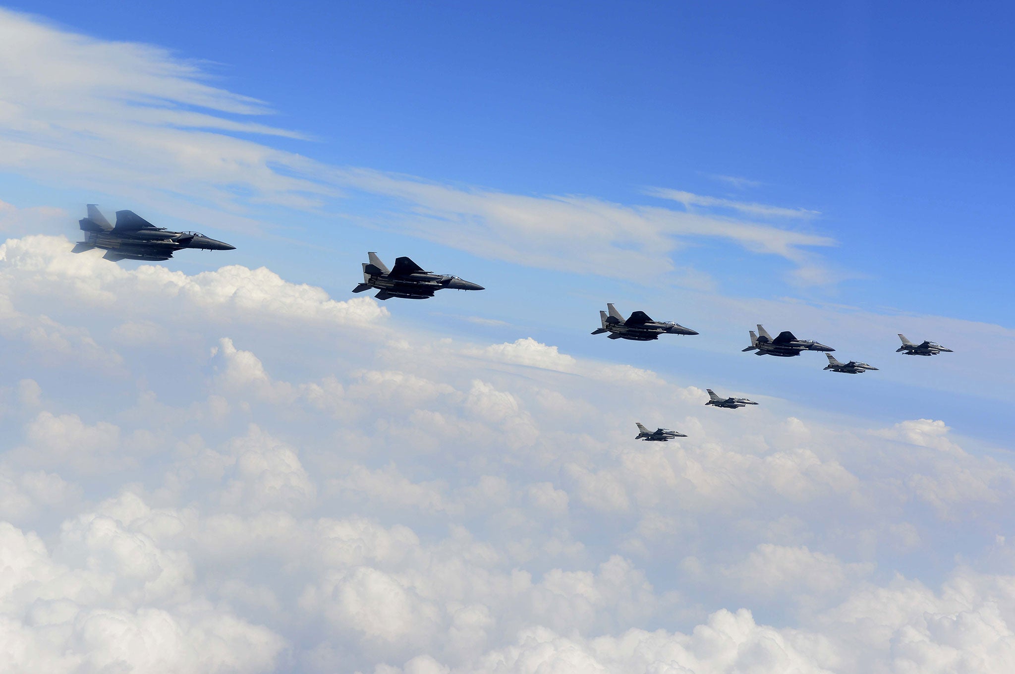 US and South Korean fighter jets fly over the Korean Peninsula on 22 August