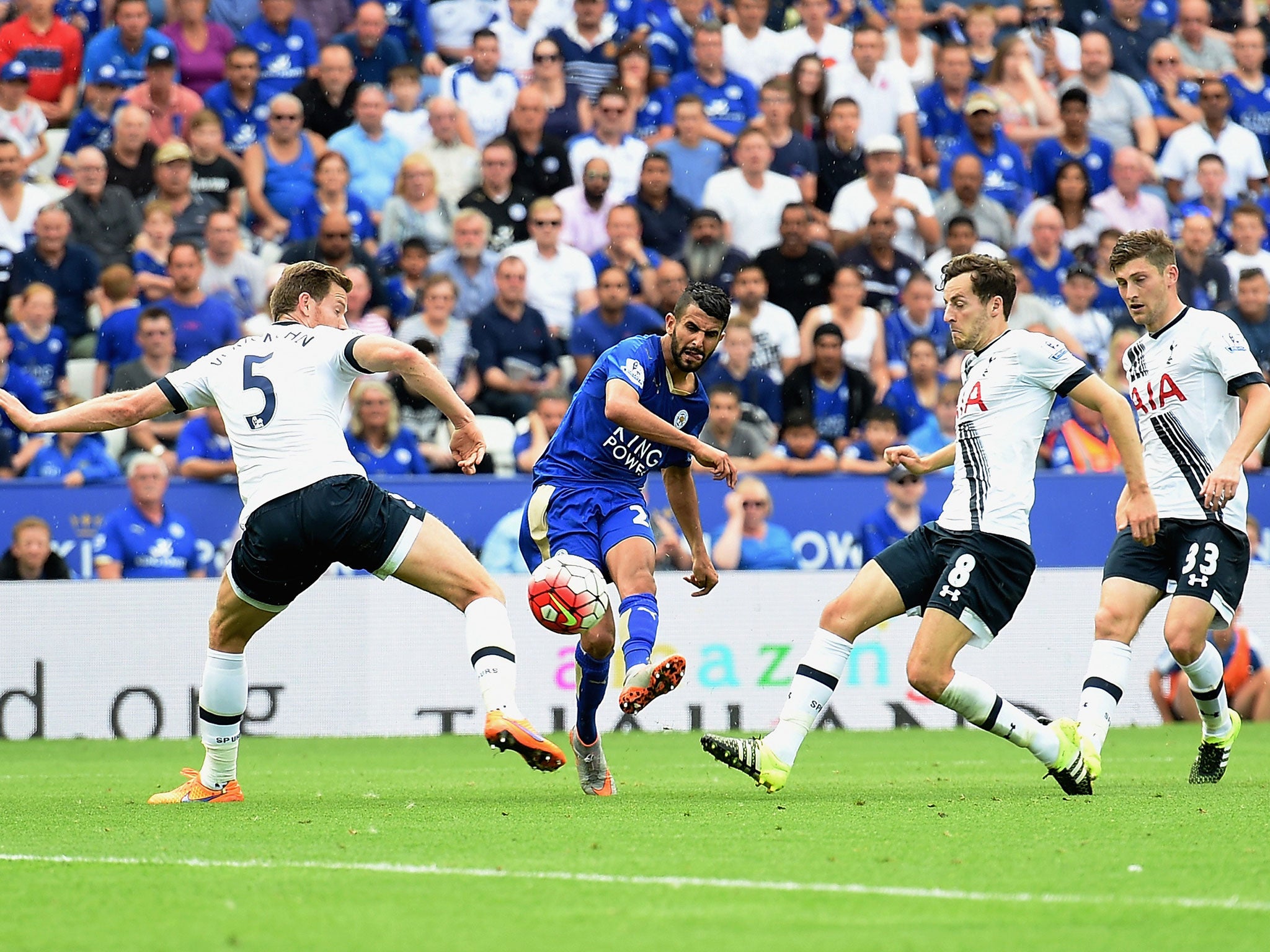 Riyad Mahrez scores for Leicester to equalise against Tottenham