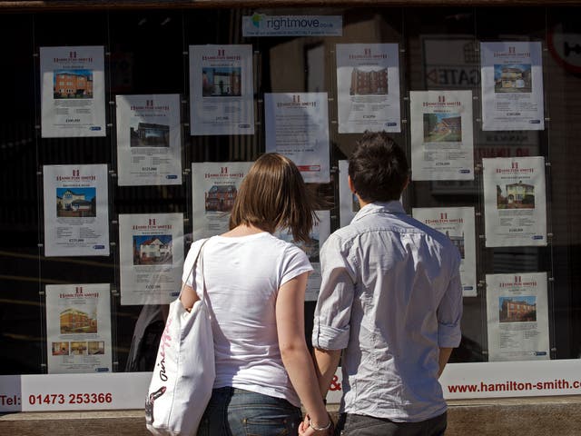 First-time buyers save ?670 a year on average compared with renters
