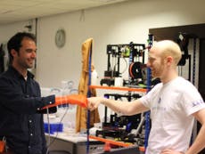 Cheap 3D-printed bionic hand wins James Dyson Award, could bring robotic limbs to world