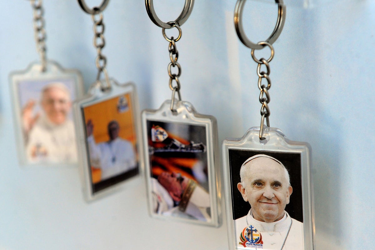 Pope Francis's visit to America: Souvenir makers are producing a ...