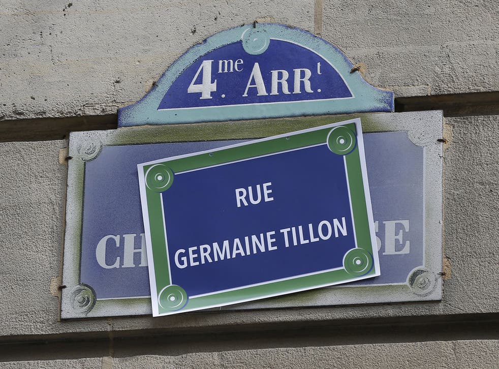 A sign by French organisation Osez le Feminisme! which addresses the majority of street signs in Paris celebrating famous men and not women