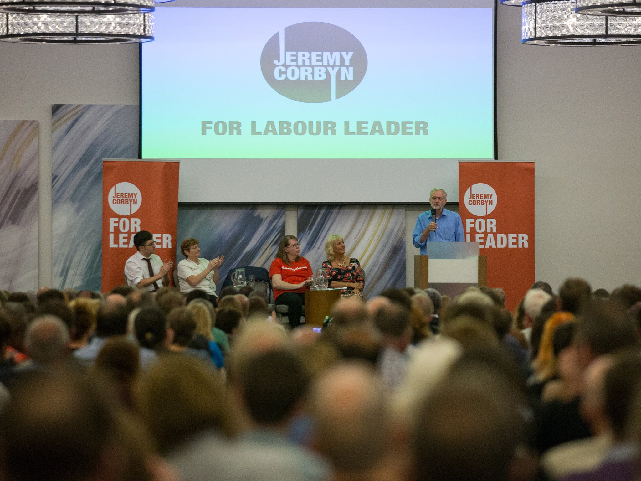 Jeremy Corbyn speaks at a rally for supporters at the Hilton at the Ageas Bowl on August 25, 2015