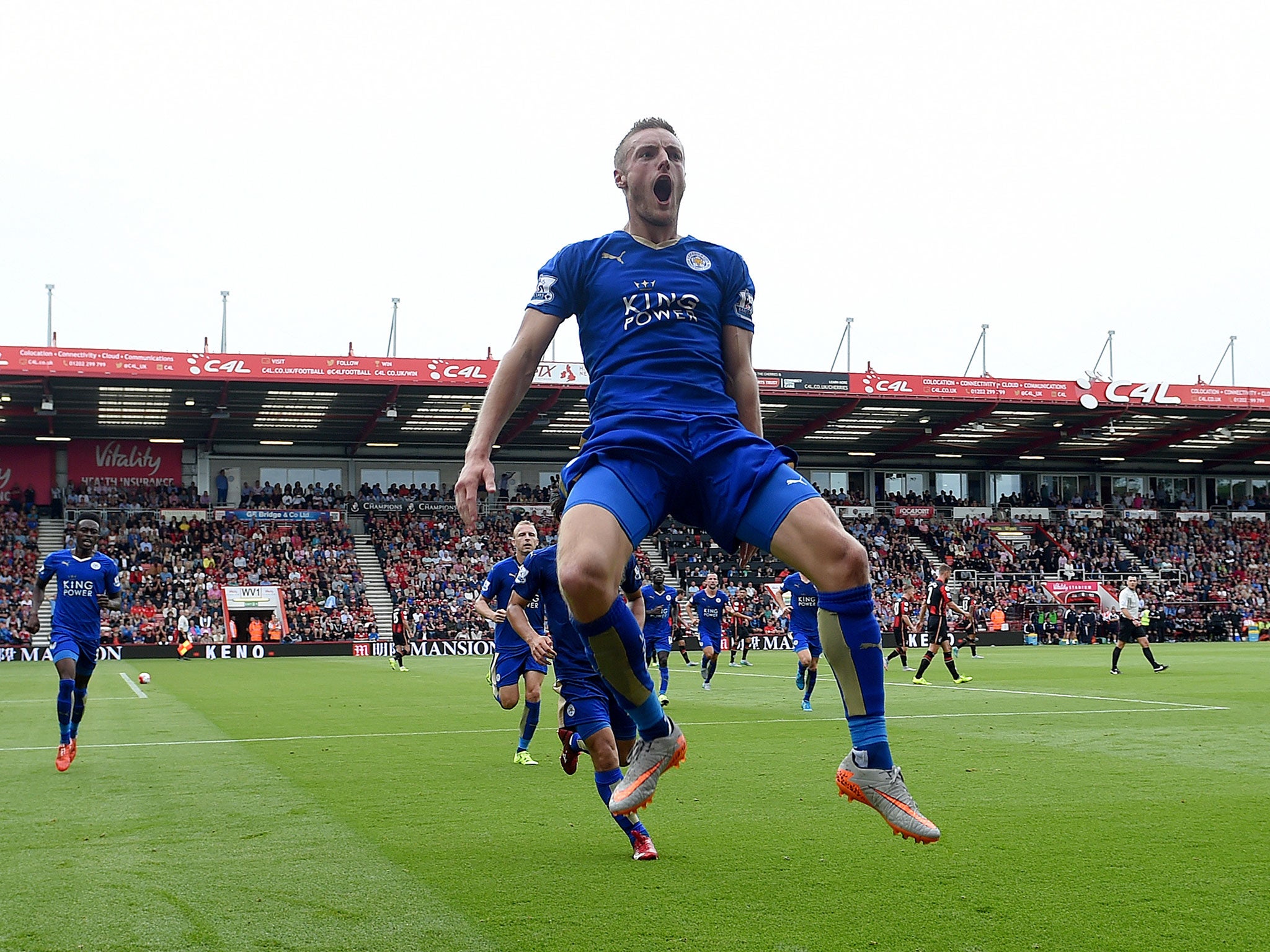 Jamie Vardy celebrates his equaliser for Leicester against Bournemouth