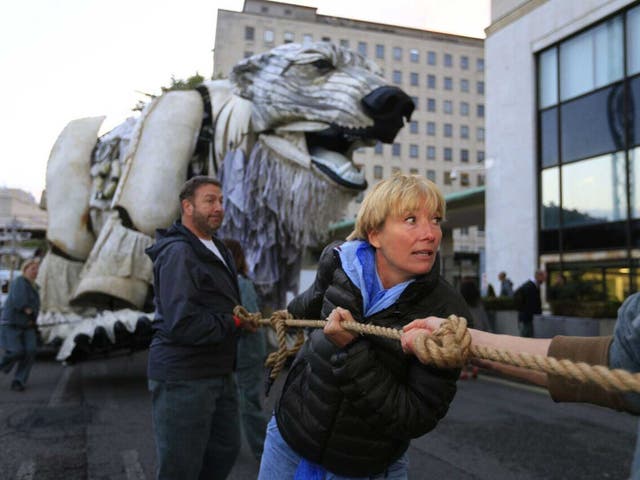Greenpeace presented Shell with an unwelcome gift on Wednesday morning – a three-tonne animatronic polar bear planted directly outside the oil and gas company’s London headquarters.