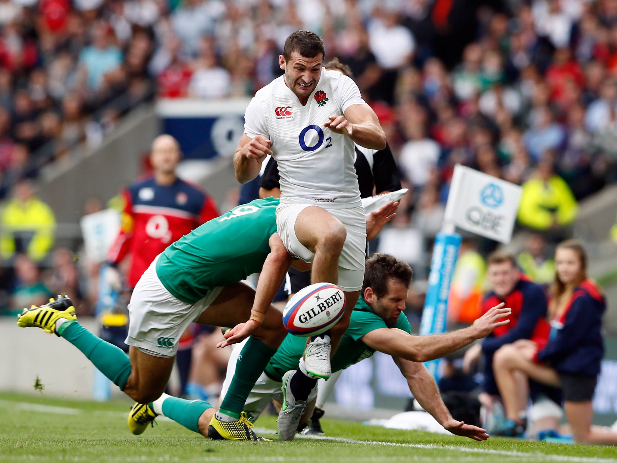 Jonny May scores the opening try