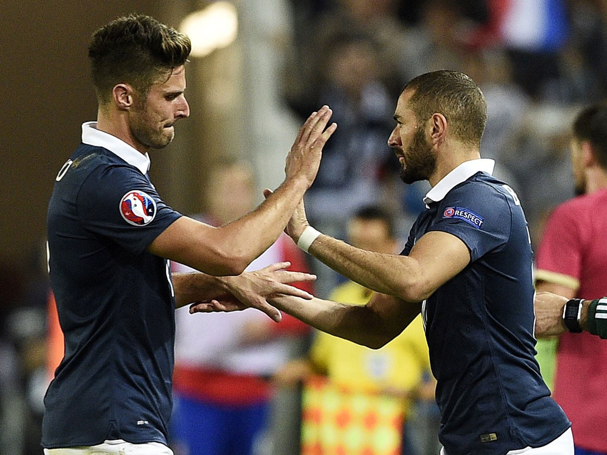 Olivier Giroud is replaced by Karim Benzema for France